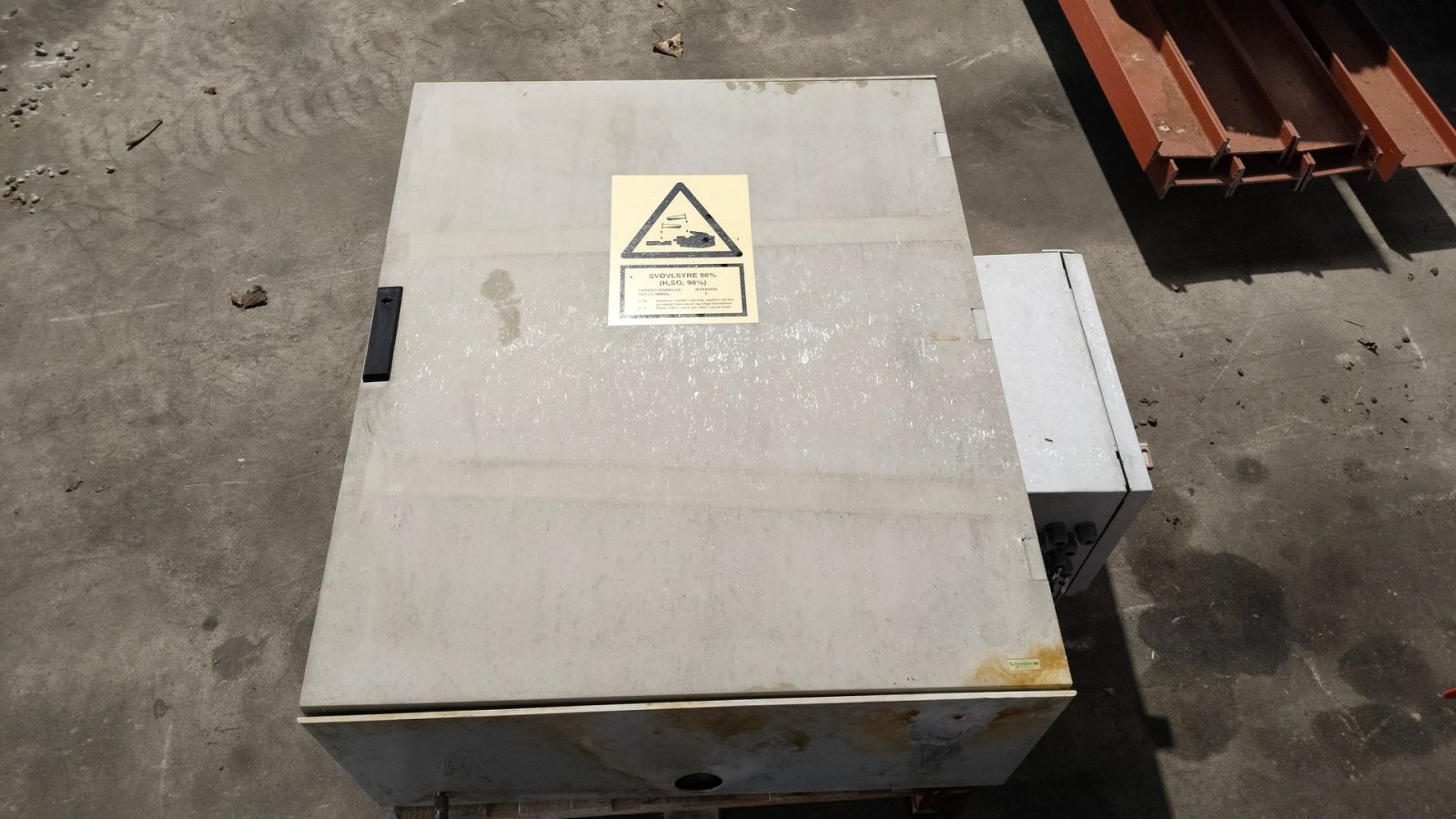 Futtermischwagen типа Sonstige Doseringspumpe med styreskab, Gebrauchtmaschine в Egtved (Фотография 3)