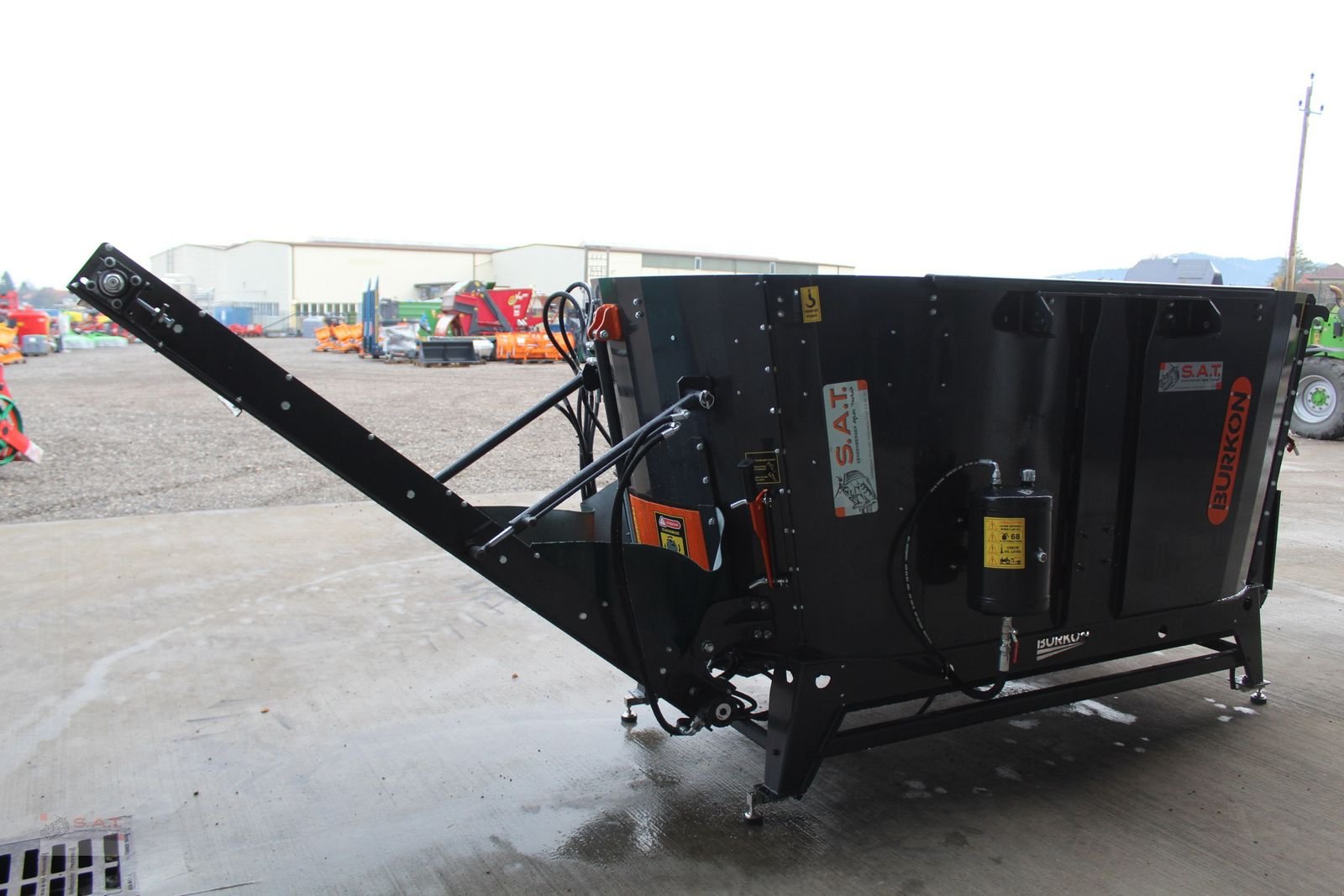 Futtermischwagen del tipo Sonstige Elektro-Doppelschneckenmischer 4m, Neumaschine In Eberschwang (Immagine 9)