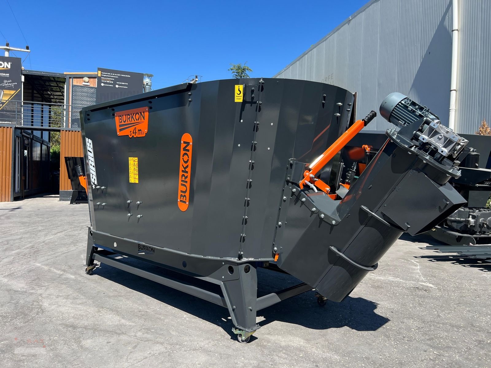 Futtermischwagen del tipo Sonstige Elektro-Doppelschneckenmischer 4m, Neumaschine In Eberschwang (Immagine 2)