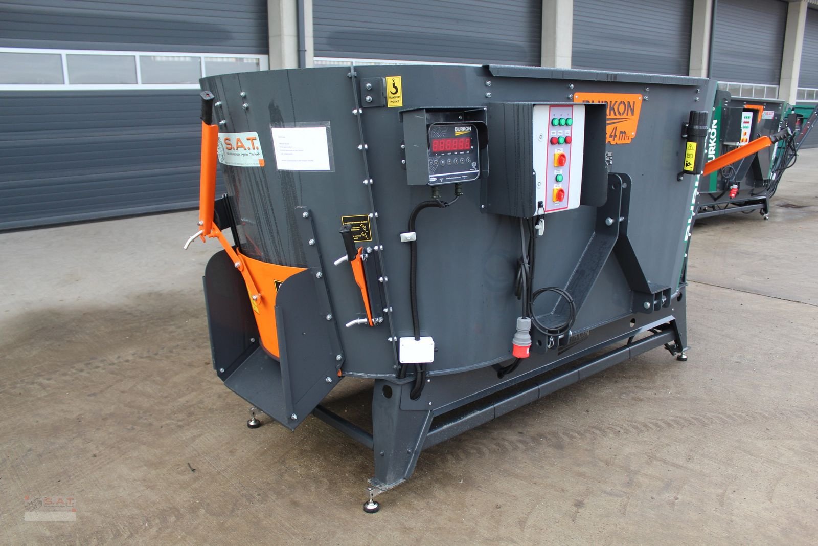 Futtermischwagen del tipo Sonstige Elektro-Doppelschneckenmischer 4m, Neumaschine In Eberschwang (Immagine 30)