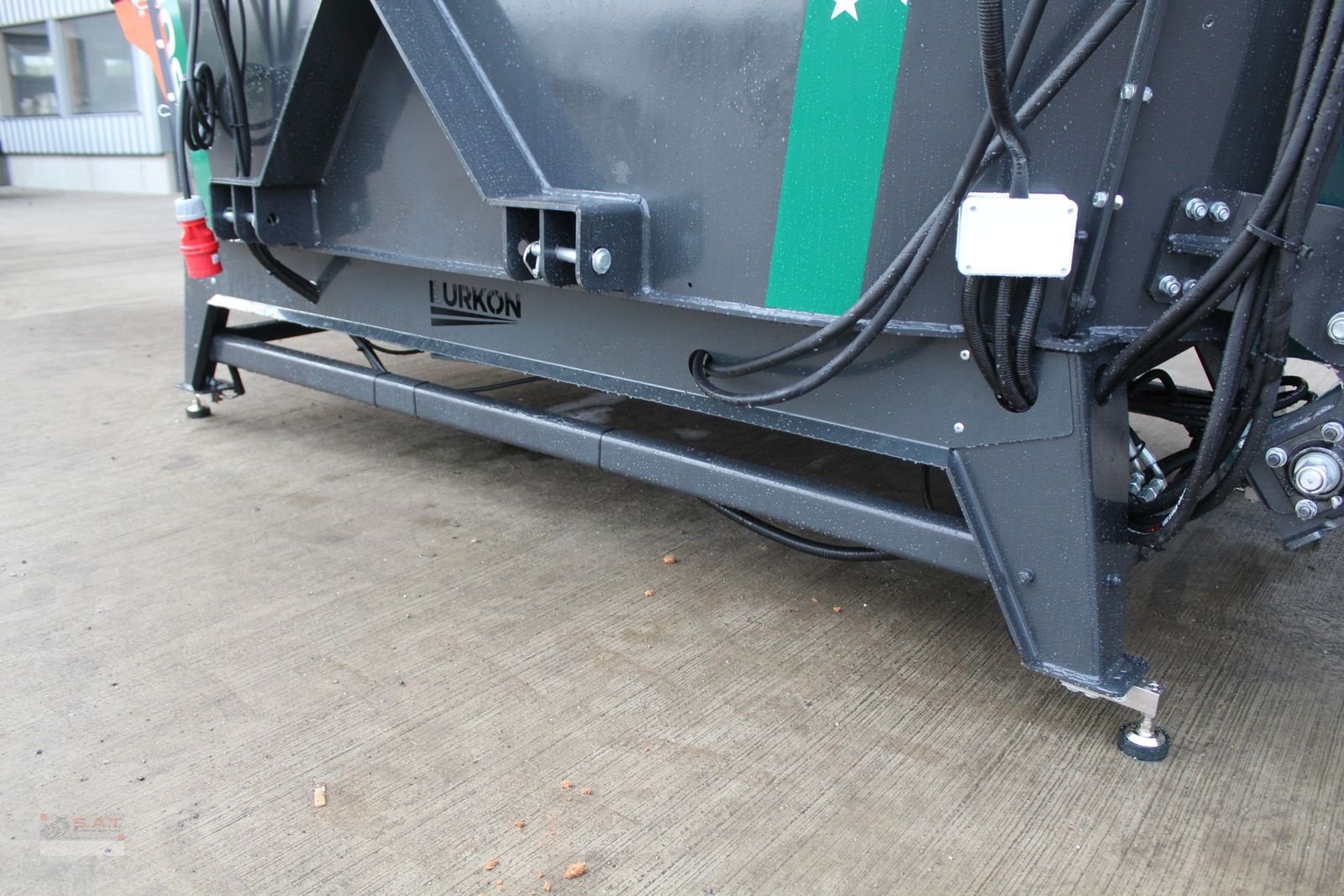 Futtermischwagen del tipo Sonstige Elektro-Doppelschneckenmischer 4m, Neumaschine In Eberschwang (Immagine 16)