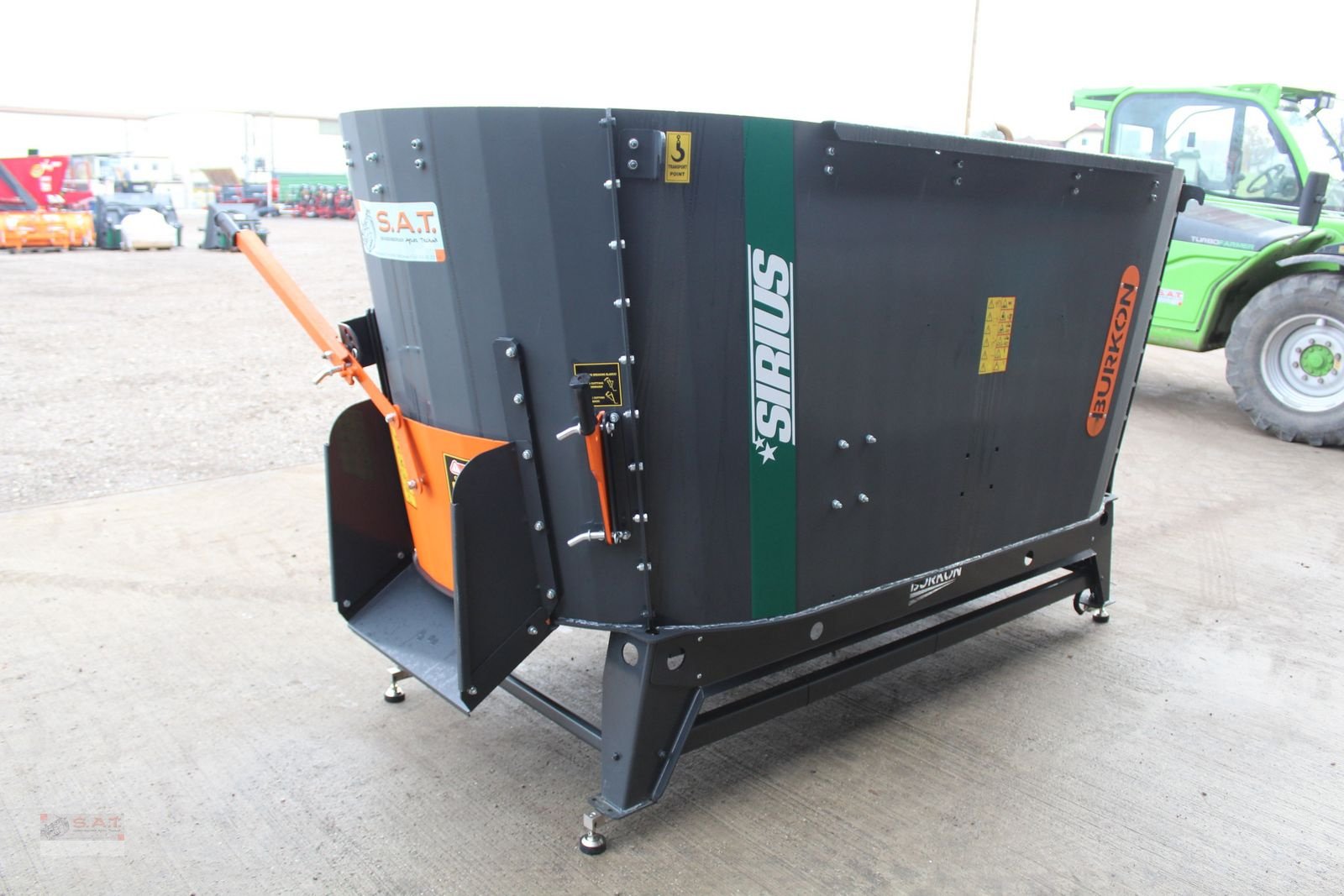 Futtermischwagen del tipo Sonstige Elektro-Doppelschneckenmischer 4m, Neumaschine In Eberschwang (Immagine 28)