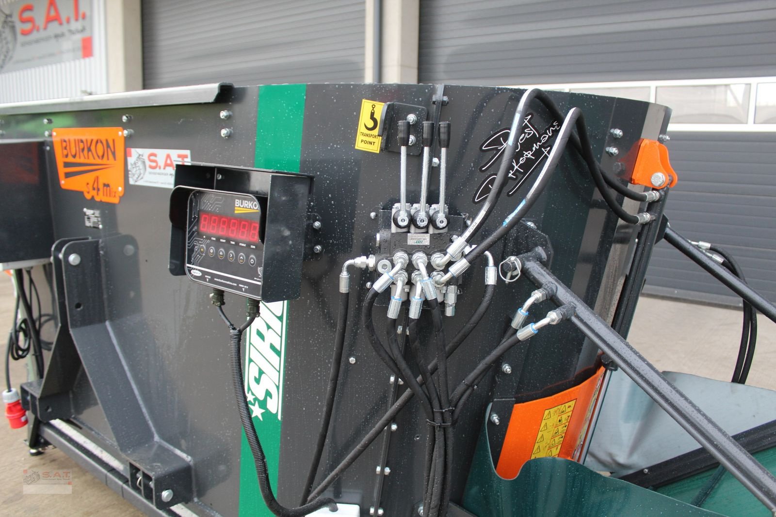 Futtermischwagen del tipo Sonstige Elektro-Doppelschneckenmischer 4m, Neumaschine In Eberschwang (Immagine 12)