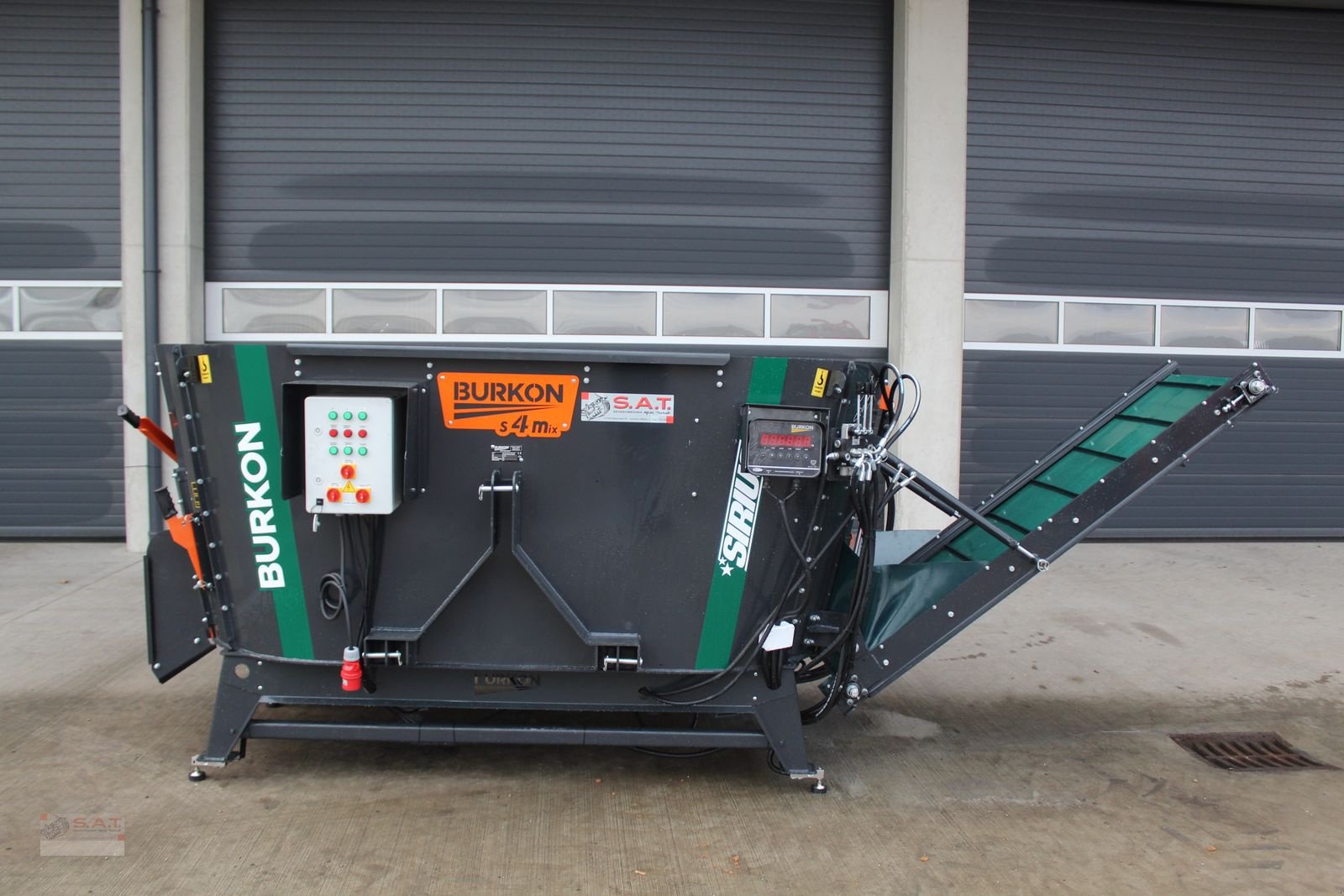 Futtermischwagen del tipo Sonstige Elektro-Doppelschneckenmischer 4m, Neumaschine In Eberschwang (Immagine 5)