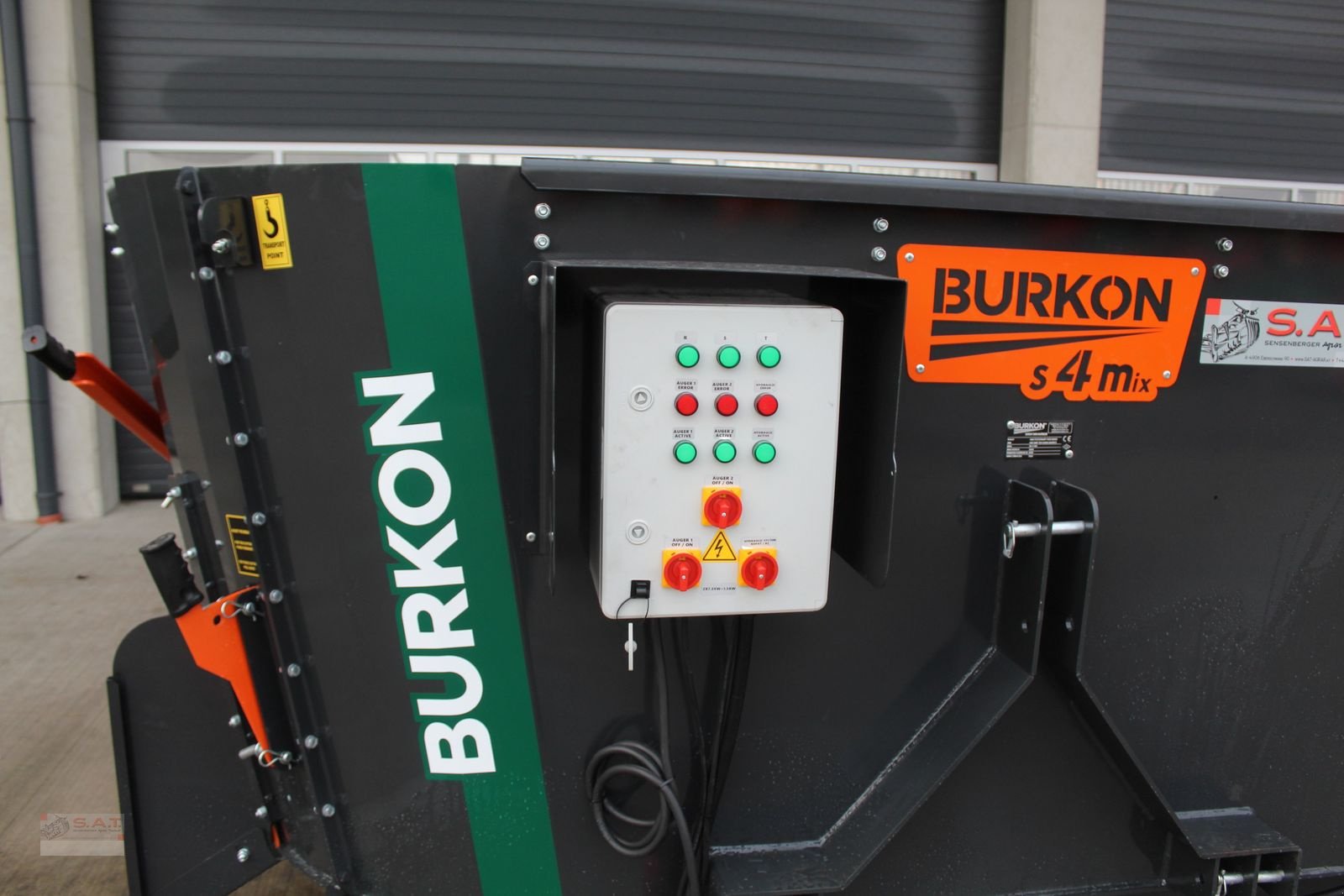 Futtermischwagen del tipo Sonstige Elektro-Doppelschneckenmischer 4m, Neumaschine In Eberschwang (Immagine 17)