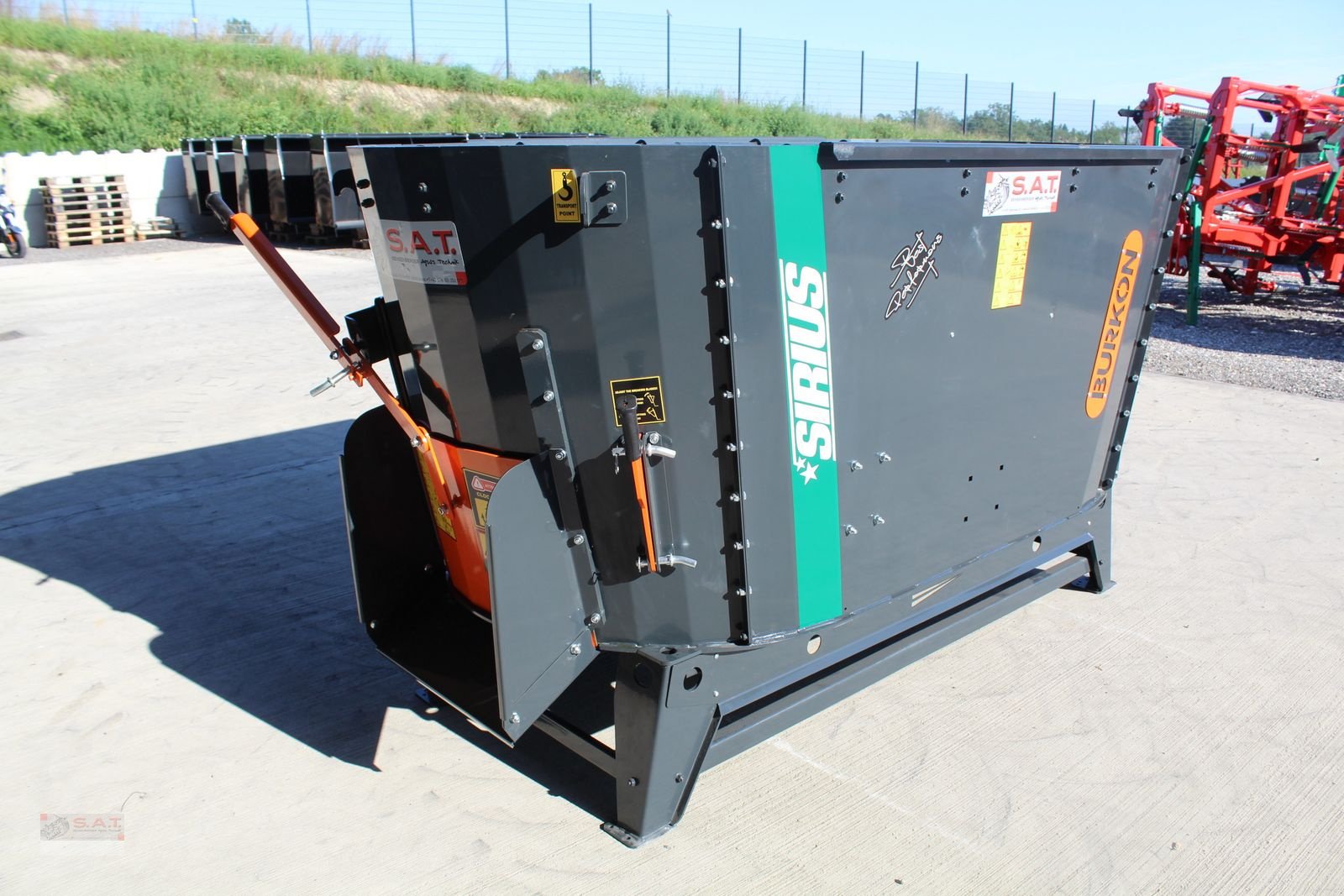 Futtermischwagen του τύπου Sonstige Elektrofuttermischer 3 m³, Neumaschine σε Eberschwang (Φωτογραφία 4)