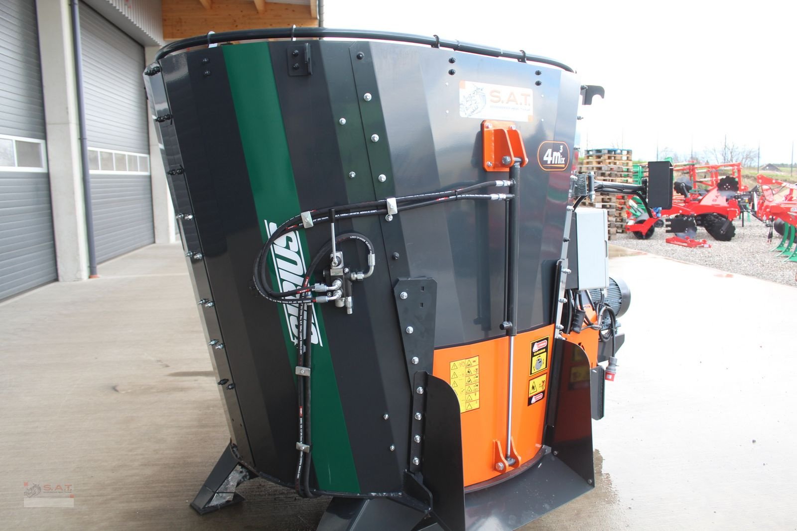 Futtermischwagen typu Sonstige Futtermischer-4,0m³-Elektromotor-Neumaschine, Neumaschine v Eberschwang (Obrázek 27)