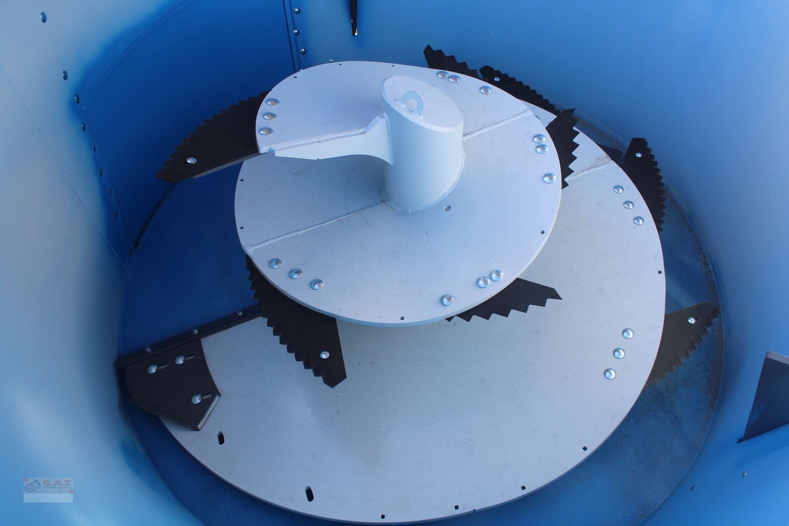 Futtermischwagen des Typs Sonstige Futtermischer FX 1000 HD, 10m³ Sonderpreis Lager, Neumaschine in Eberschwang (Bild 23)