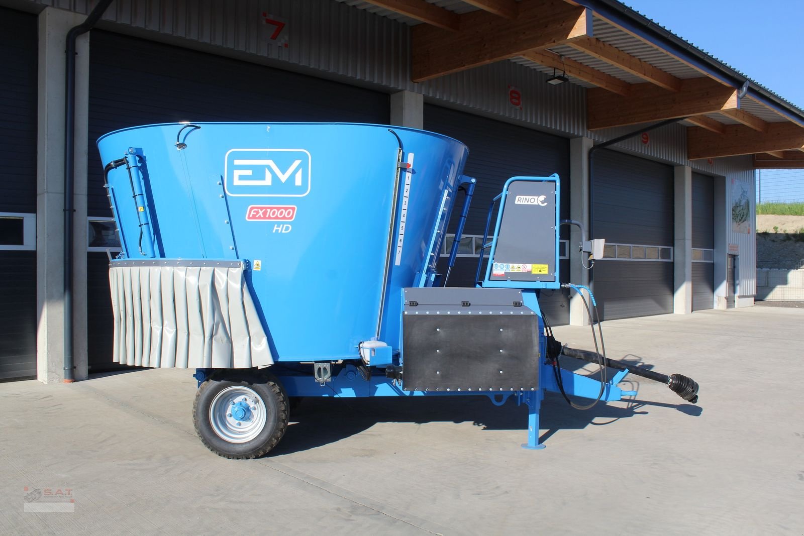 Futtermischwagen des Typs Sonstige Futtermischer FX 1000 HD, 10m³ Sonderpreis Lager, Neumaschine in Eberschwang (Bild 1)