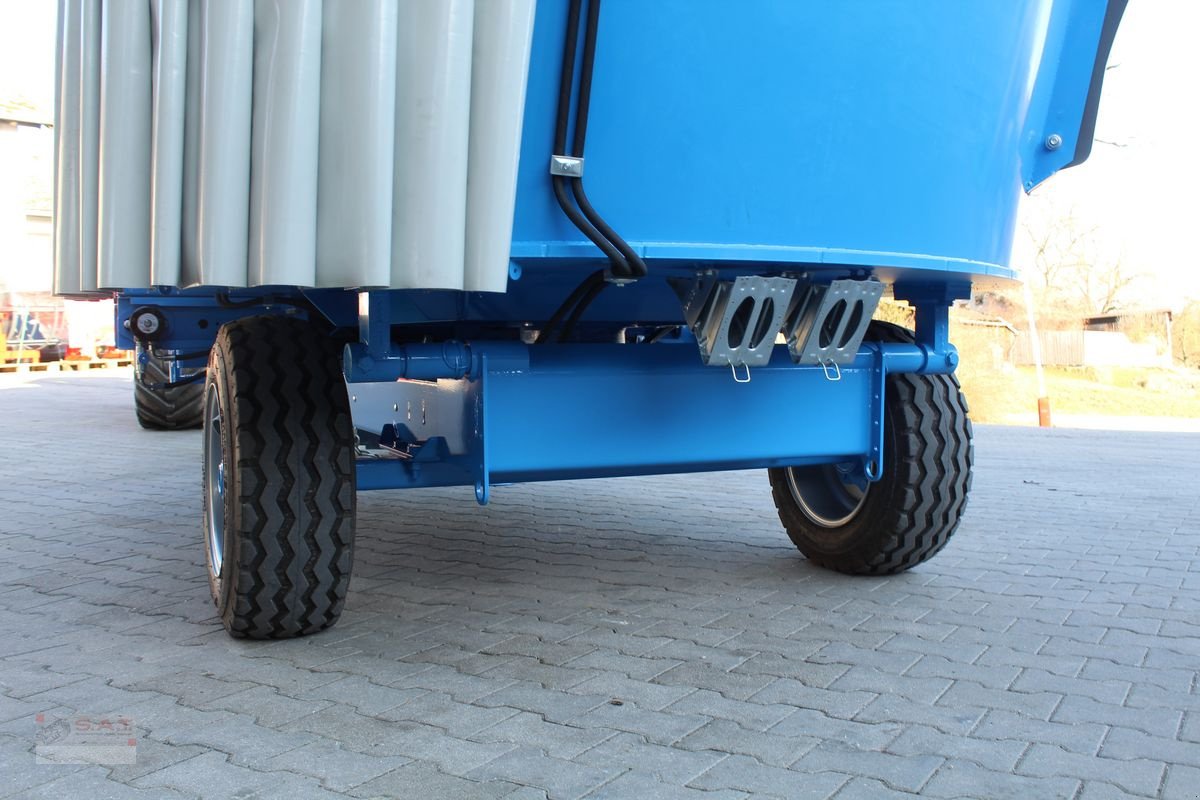 Futtermischwagen des Typs Sonstige Futtermischwagen Rino FX 900 Compact, Neumaschine in Eberschwang (Bild 16)