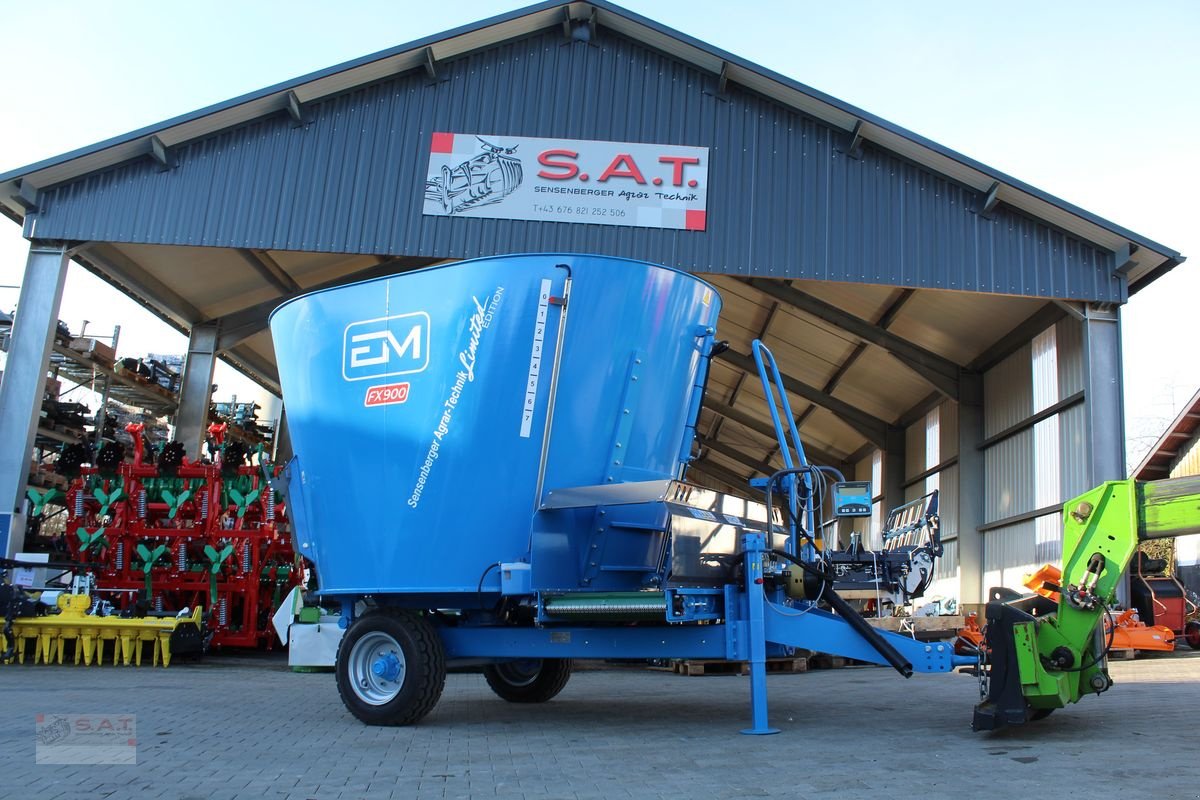 Futtermischwagen des Typs Sonstige Futtermischwagen Rino FX 900 Compact, Neumaschine in Eberschwang (Bild 2)
