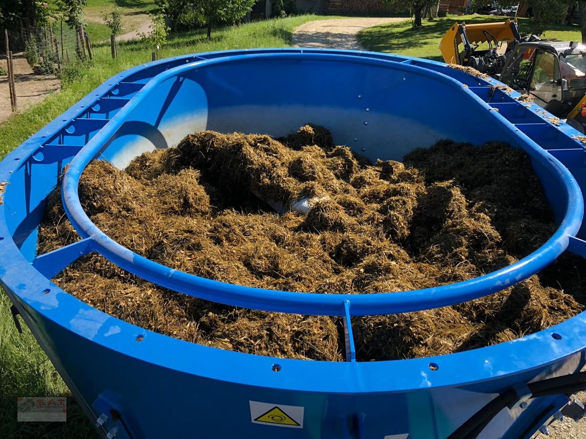 Futtermischwagen des Typs Sonstige FX 500 - FX 5500, Neumaschine in Eberschwang (Bild 22)