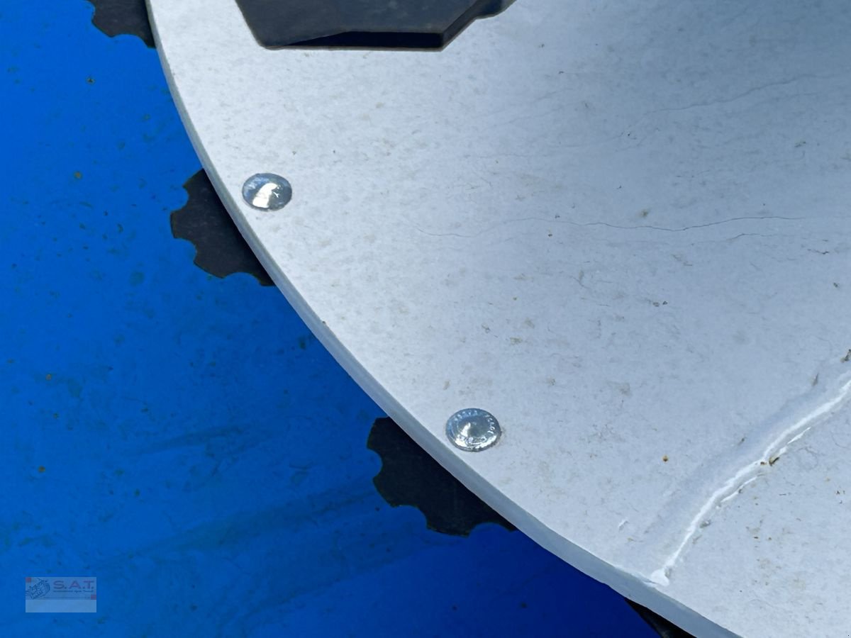 Futtermischwagen del tipo Sonstige FXL 700-2,32 m breit-2,18m hoch, Neumaschine In Eberschwang (Immagine 4)