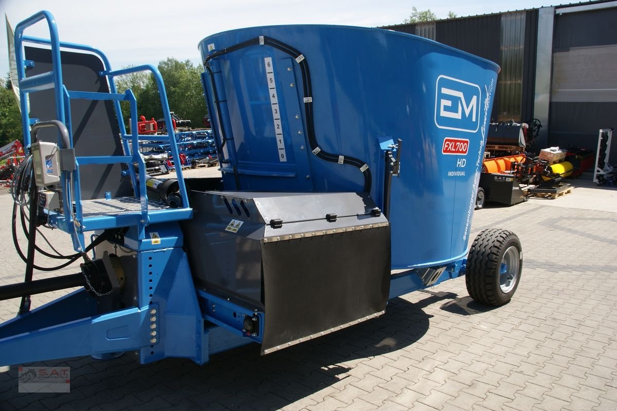 Futtermischwagen des Typs Sonstige FXL 700-2,32 m breit-2,18m hoch, Neumaschine in Eberschwang (Bild 20)
