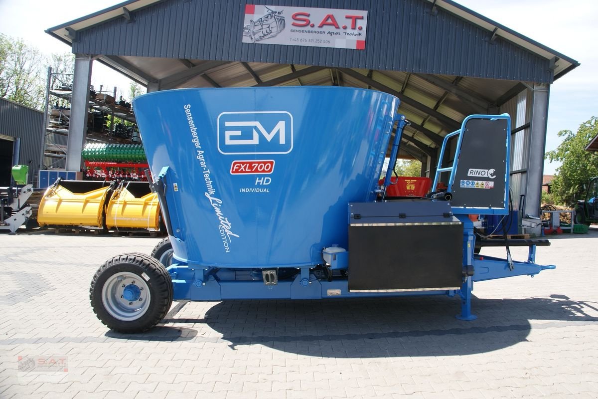 Futtermischwagen des Typs Sonstige FXL 700-2,32 m breit-2,18m hoch, Neumaschine in Eberschwang (Bild 1)