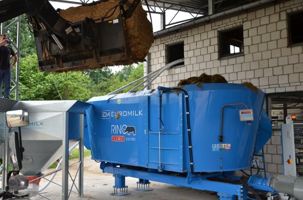 Futtermischwagen des Typs Sonstige FXX 2400-Stationärmischer-Elektro, Neumaschine in Eberschwang (Bild 29)