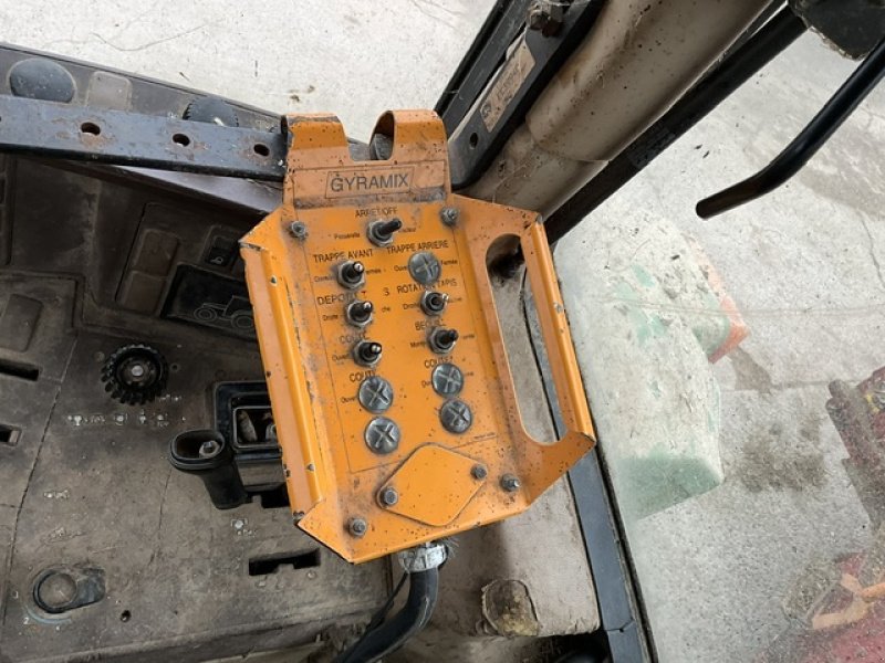 Futtermischwagen типа Sonstige gyramix 140, Gebrauchtmaschine в SAINT NIZIER DE FORNAS (Фотография 4)