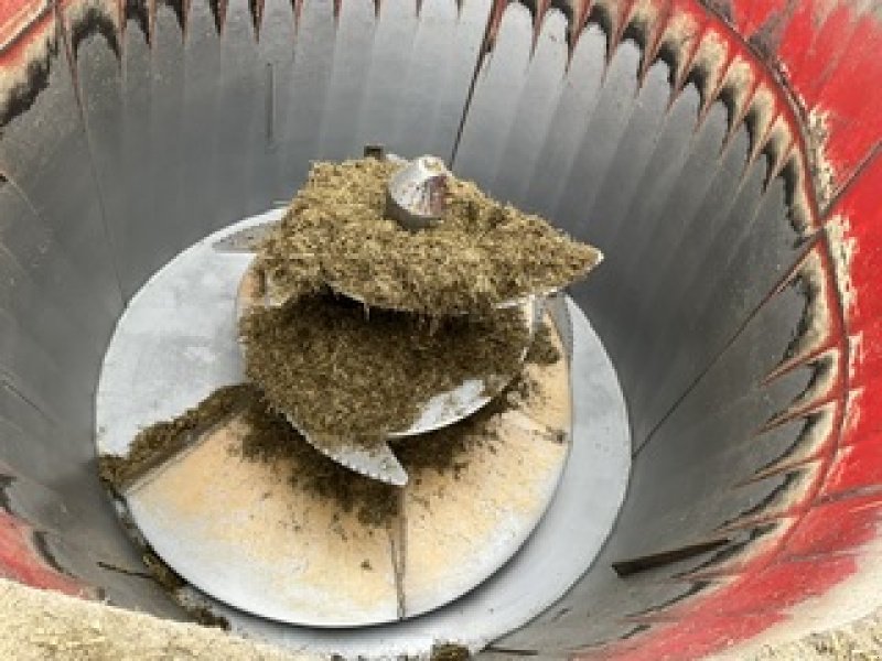 Futtermischwagen типа Sonstige gyramix 140, Gebrauchtmaschine в SAINT NIZIER DE FORNAS (Фотография 7)