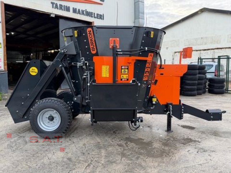 Futtermischwagen typu Sonstige Hybrid Mischer Burkon Line 4.0-Elektro-Traktor, Neumaschine v Eberschwang (Obrázek 13)