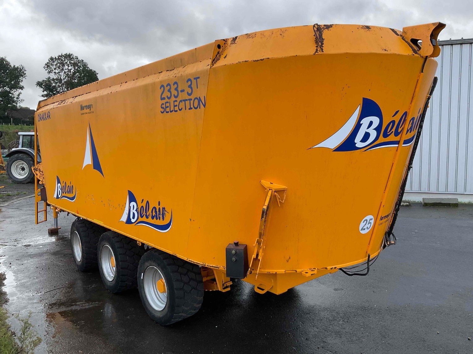 Futtermischwagen van het type Sonstige Mélangeuse DRAKKAR 233-3T Belair, Gebrauchtmaschine in SAINT CLAIR SUR ELLE (Foto 4)