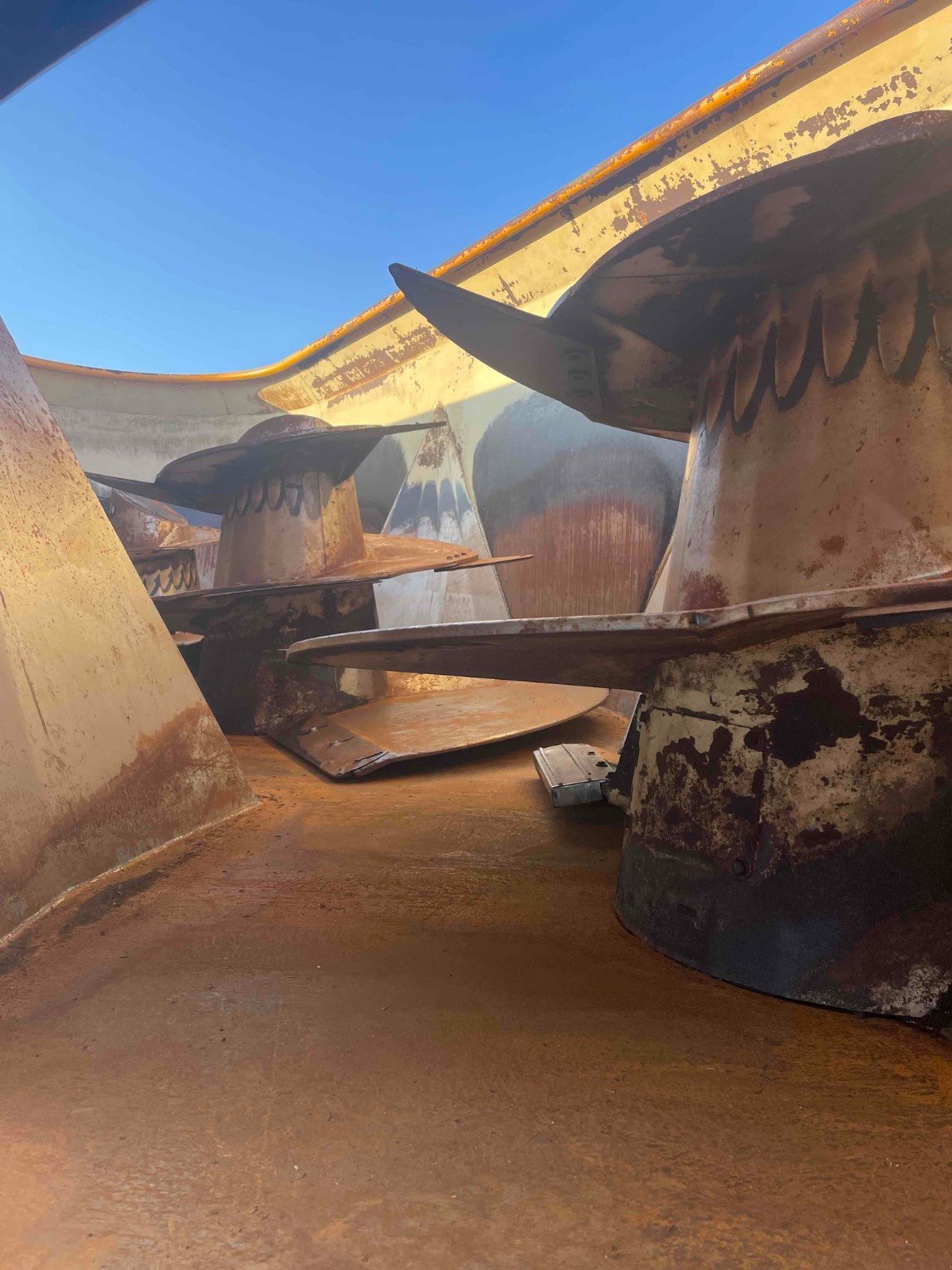 Futtermischwagen typu Sonstige Mélangeuse DRAKKAR 233-3T Belair, Gebrauchtmaschine w SAINT CLAIR SUR ELLE (Zdjęcie 10)