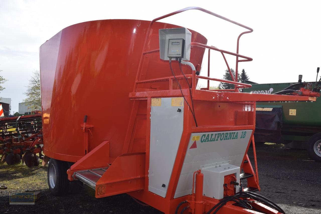 Futtermischwagen типа Sonstige OMAS California 18, Gebrauchtmaschine в Oyten (Фотография 4)