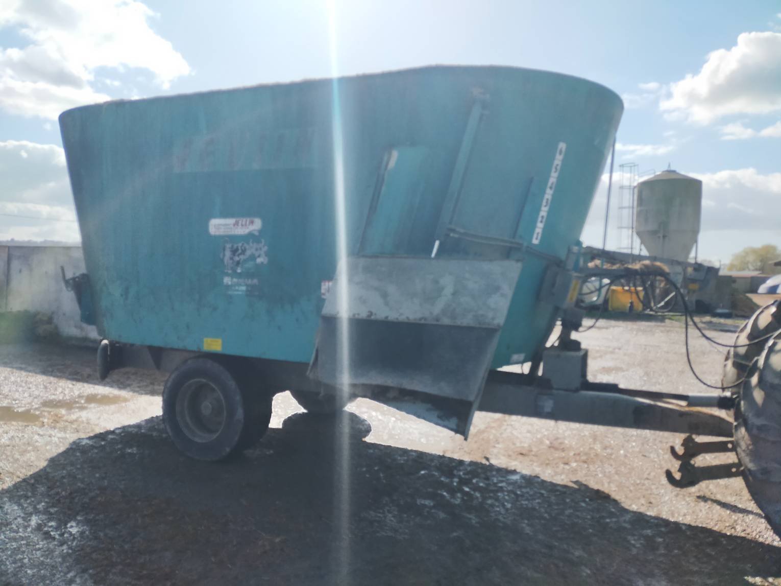 Futtermischwagen of the type Sonstige POWER, Gebrauchtmaschine in Le Horps (Picture 2)