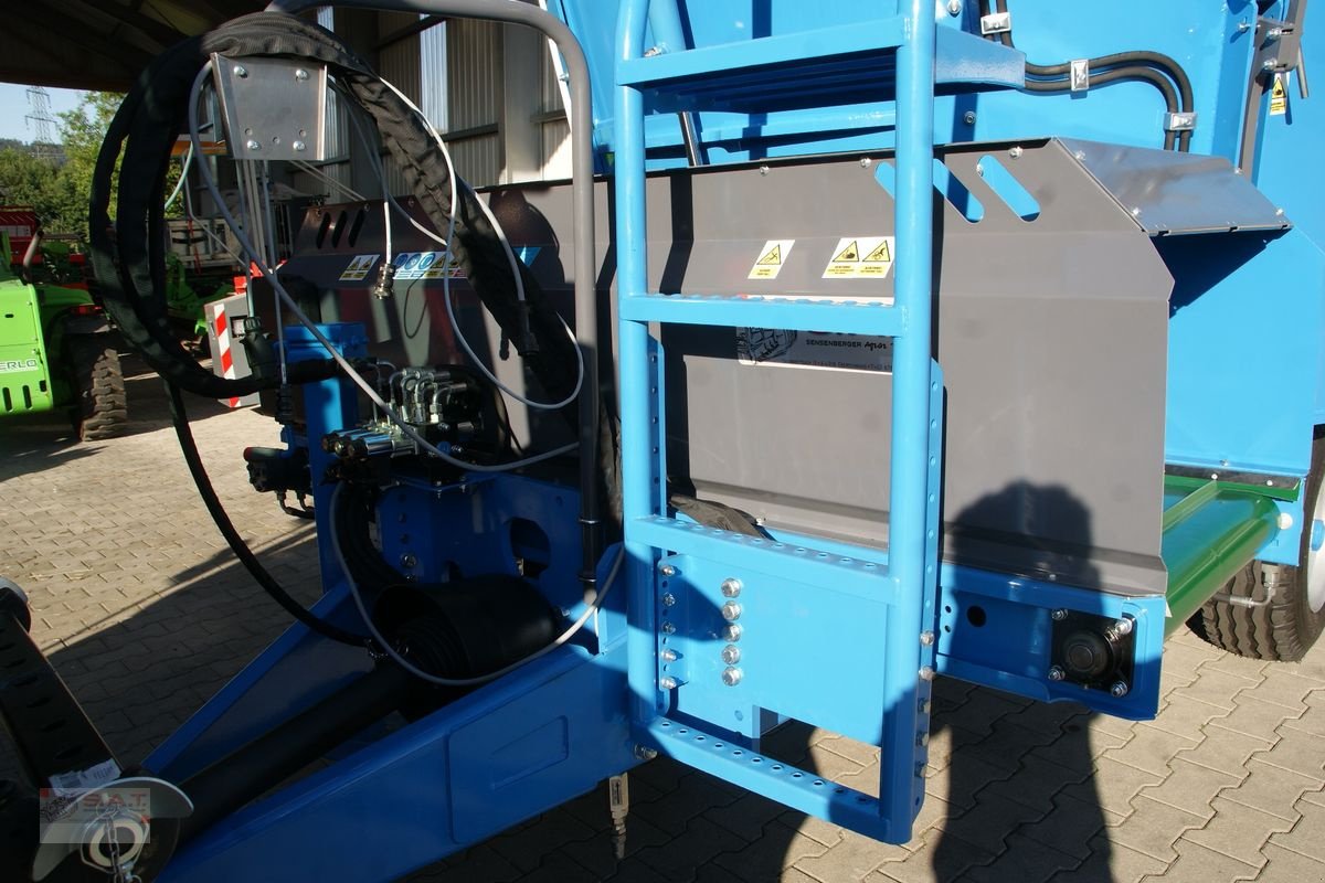 Futtermischwagen des Typs Sonstige Rino FX 800-Black Edition, Neumaschine in Eberschwang (Bild 13)