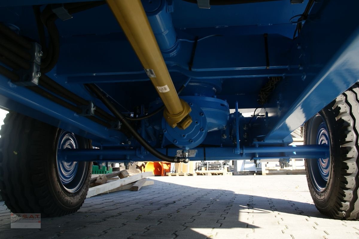 Futtermischwagen des Typs Sonstige Rino FX 800-Black Edition, Neumaschine in Eberschwang (Bild 14)