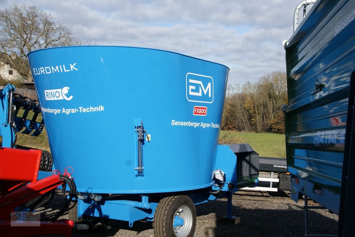 Futtermischwagen des Typs Sonstige Rino FX 800-Black Edition, Neumaschine in Eberschwang (Bild 3)