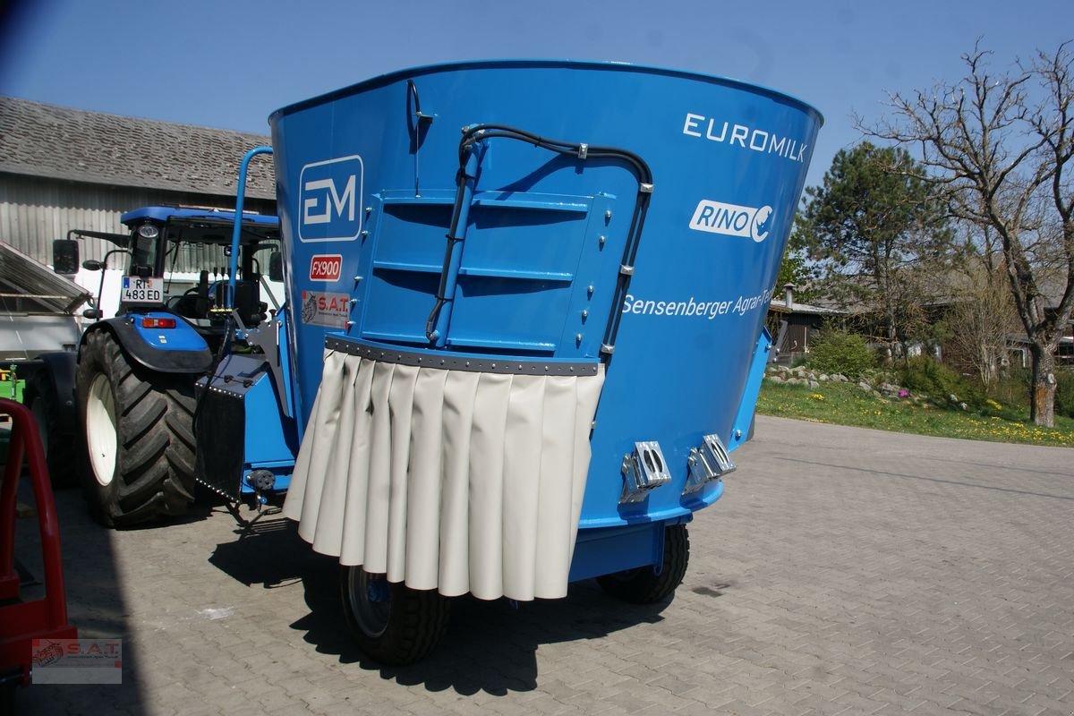 Futtermischwagen des Typs Sonstige Rino FX 900-NEU, Neumaschine in Eberschwang (Bild 1)