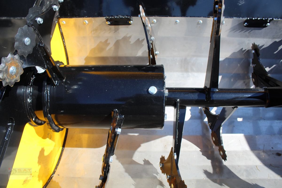 Futtermischwagen типа Sonstige SAT Futterverteilschaufel-Merlo-2,20m-NEU, Neumaschine в Eberschwang (Фотография 8)