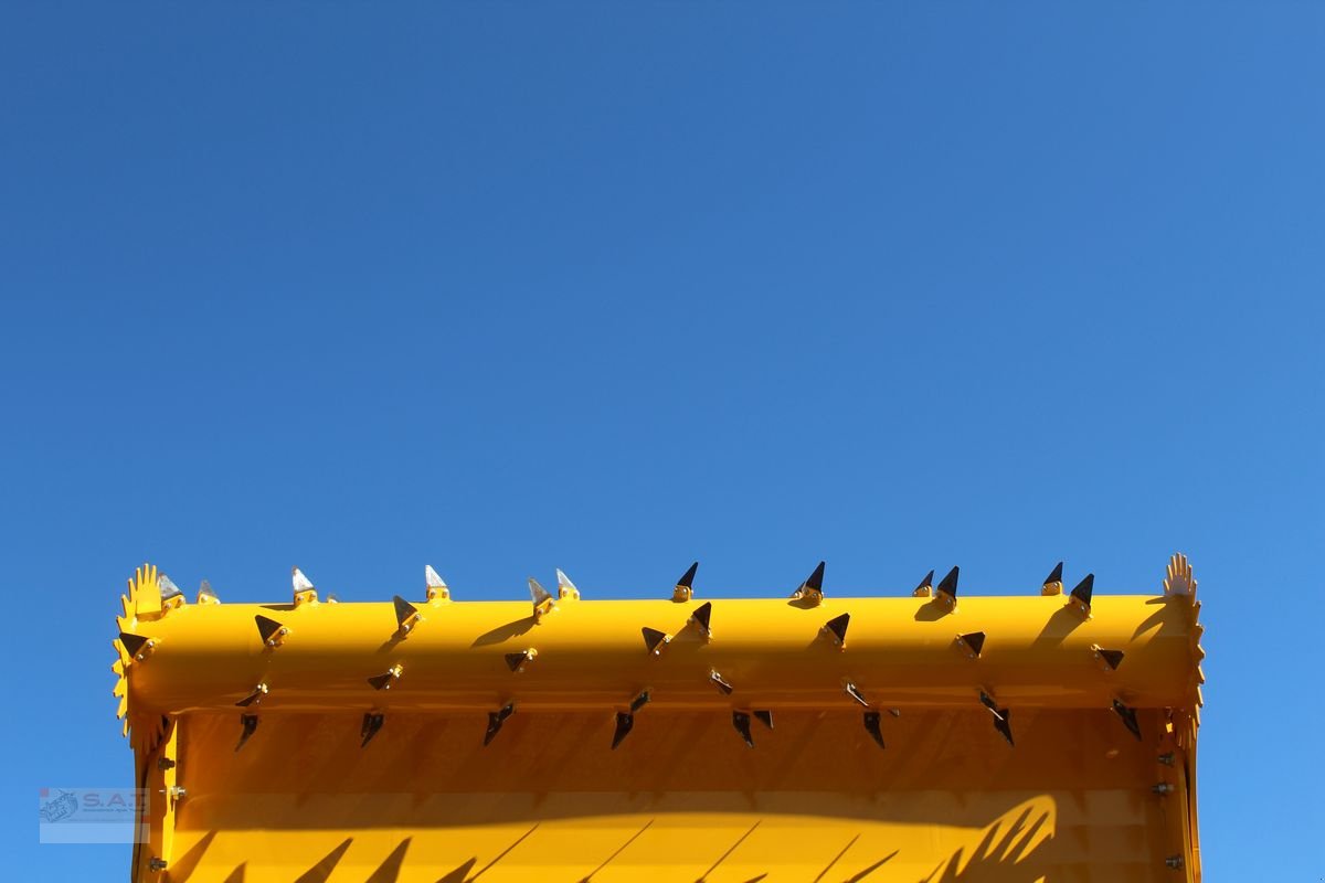 Futtermischwagen типа Sonstige SAT Futterverteilschaufel-Merlo-2,20m-NEU, Neumaschine в Eberschwang (Фотография 17)