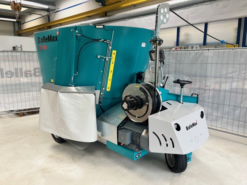 Futtermischwagen des Typs Sonstige SD900E, Neumaschine in Wittenbach (Bild 1)