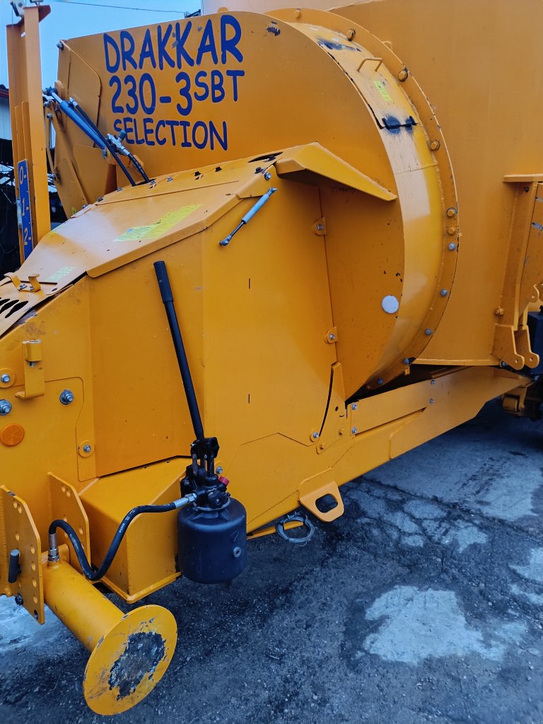 Futtermischwagen of the type Sonstige SELECTION 230-3 SBT, Gebrauchtmaschine in Lérouville (Picture 10)