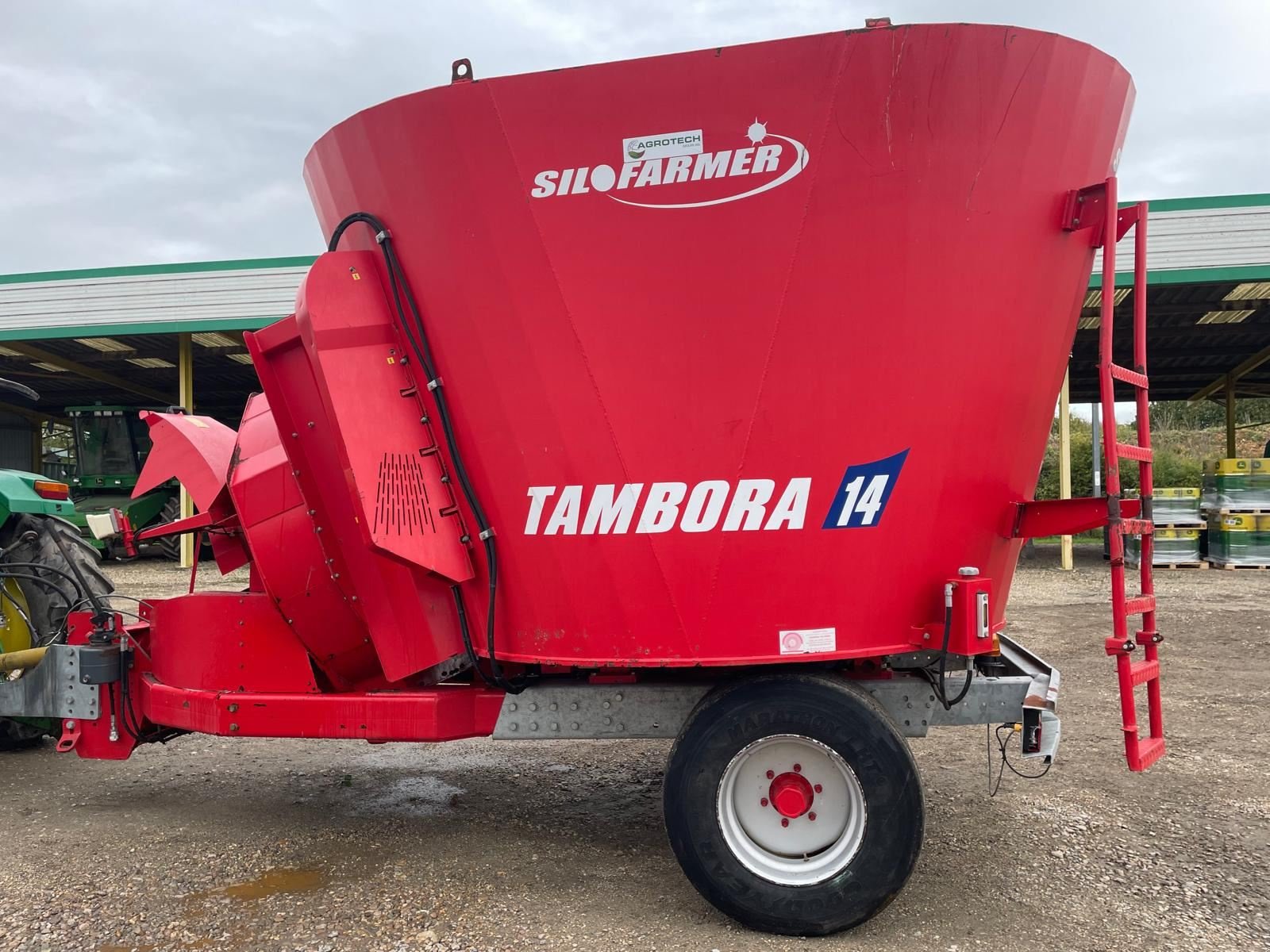 Futtermischwagen des Typs Sonstige TAMBORA 14, Gebrauchtmaschine in BOSC LE HARD (Bild 2)