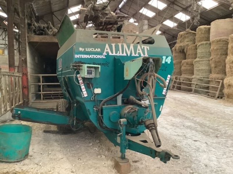 Futtermischwagen typu Sonstige TAURUS, Gebrauchtmaschine v les hayons (Obrázek 3)