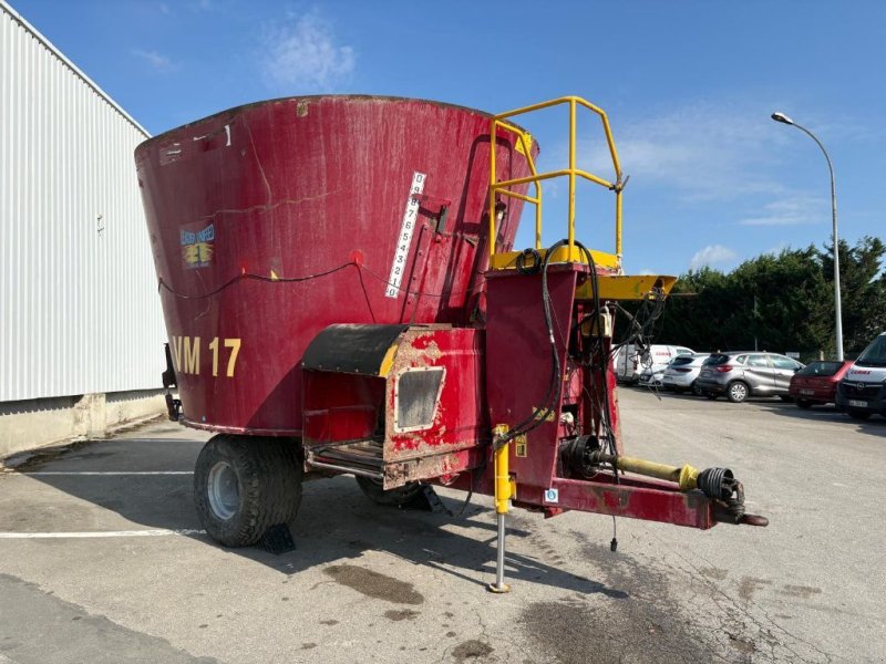 Futtermischwagen des Typs Sonstige VM17, Gebrauchtmaschine in SALEUX (Bild 1)