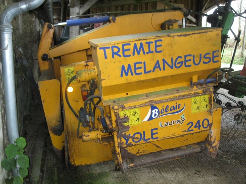 Futtermischwagen des Typs Sonstige Yole 240, Gebrauchtmaschine in BRECE (Bild 1)