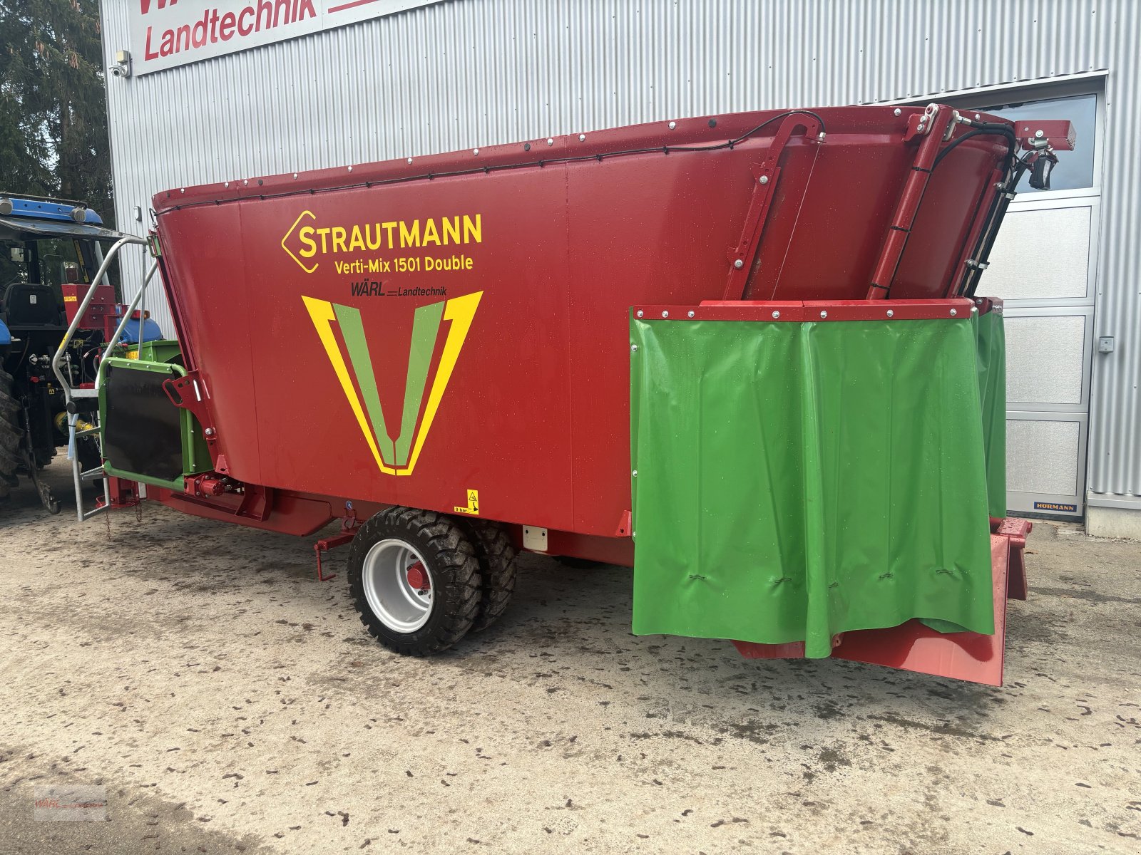 Futtermischwagen del tipo Strautmann Vert-Mix 1501 Double, Neumaschine In Mitterscheyern (Immagine 2)
