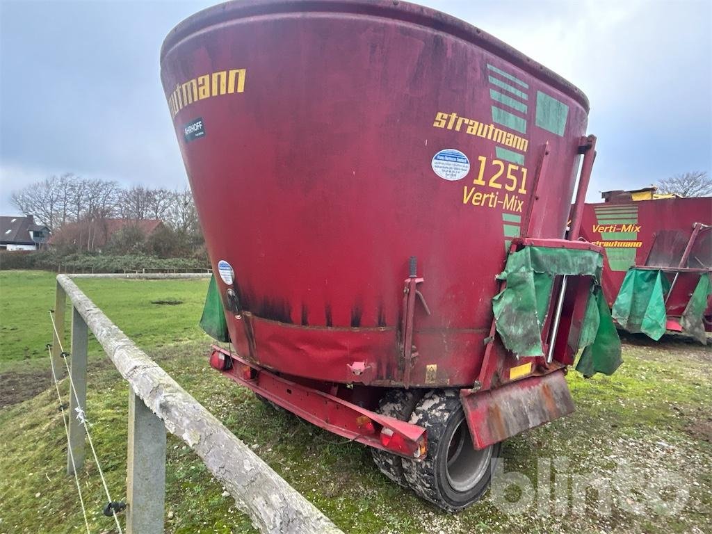 Futtermischwagen του τύπου Strautmann Verti-Mix 1251, Gebrauchtmaschine σε Düsseldorf (Φωτογραφία 3)