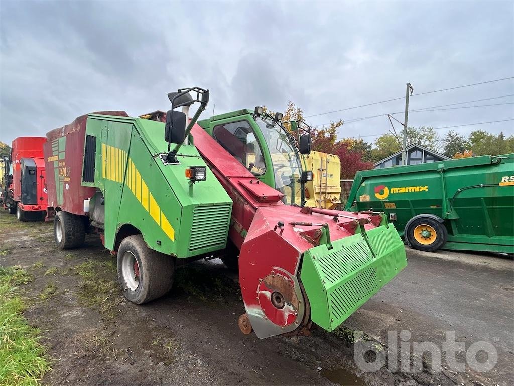 Futtermischwagen типа Strautmann Verti-Mix 1401 SF, Gebrauchtmaschine в Düsseldorf (Фотография 2)