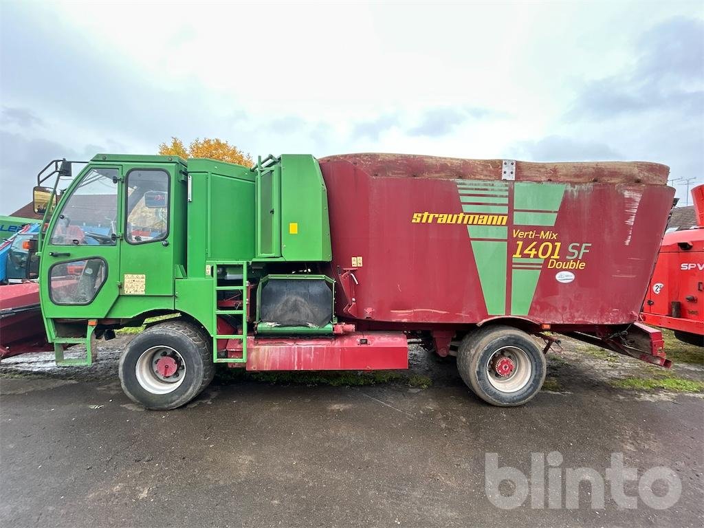 Futtermischwagen типа Strautmann Verti-Mix 1401 SF, Gebrauchtmaschine в Düsseldorf (Фотография 4)