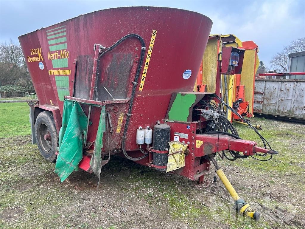 Futtermischwagen des Typs Strautmann Verti-Mix 1500 Double K, Gebrauchtmaschine in Düsseldorf (Bild 2)