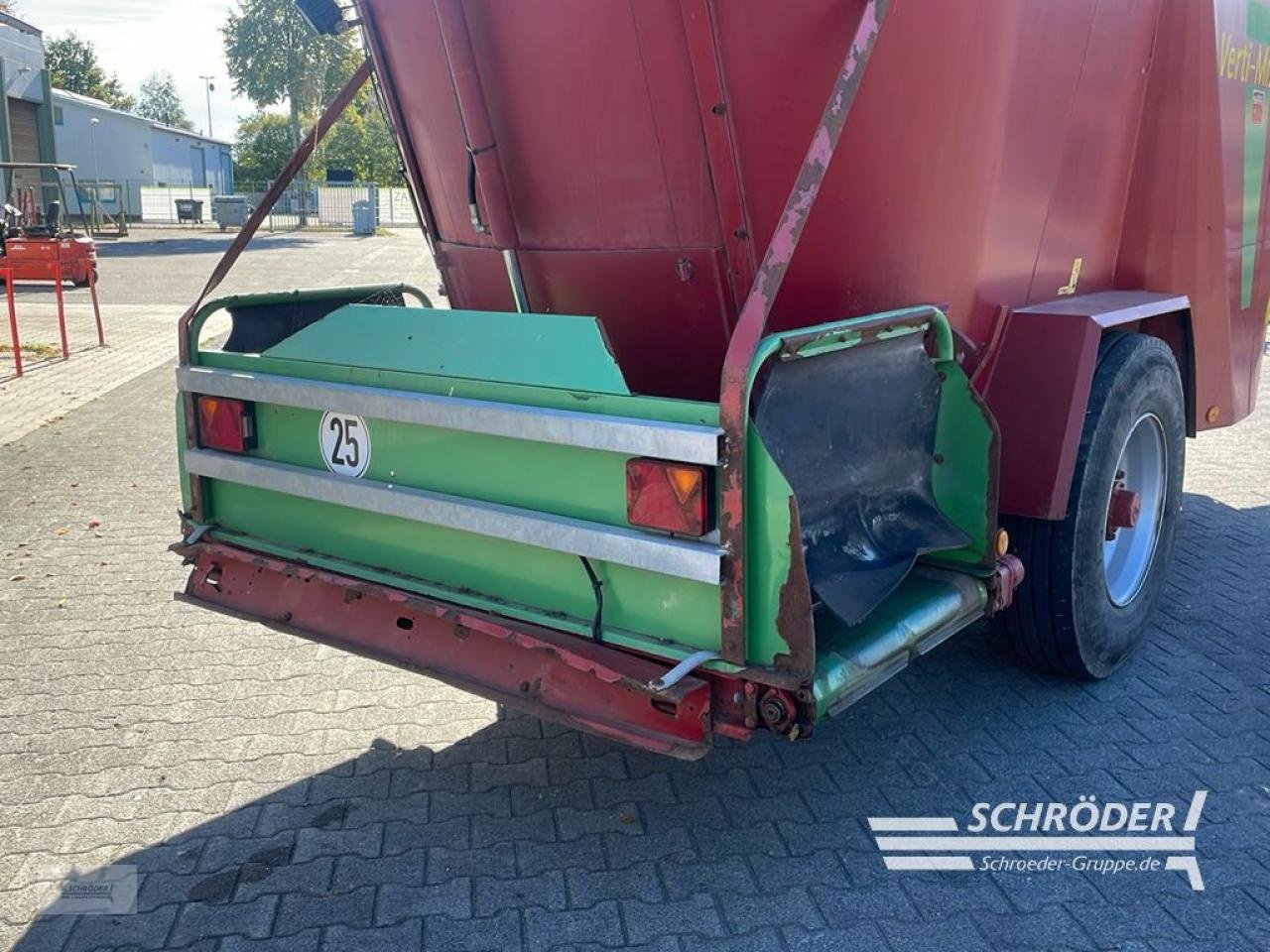 Futtermischwagen типа Strautmann VERTI MIX 1500 DOUBLE K, Gebrauchtmaschine в Westerstede (Фотография 3)