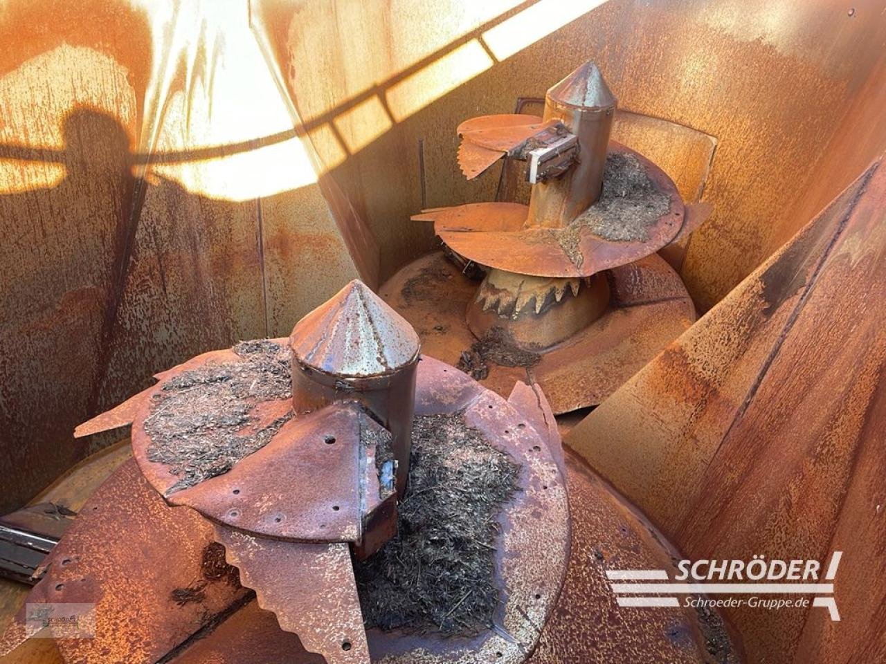 Futtermischwagen типа Strautmann VERTI MIX 1500 DOUBLE K, Gebrauchtmaschine в Westerstede (Фотография 5)