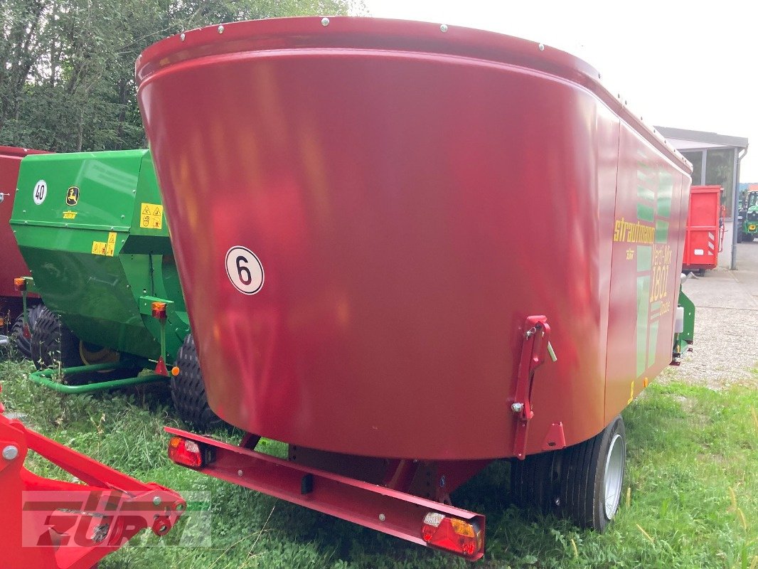Futtermischwagen of the type Strautmann Verti-Mix 1801 Double Höhe nur, Neumaschine in Kanzach (Picture 9)