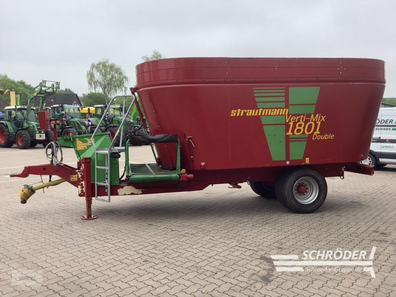 Futtermischwagen del tipo Strautmann VERTI MIX 1801 DOUBLE, Gebrauchtmaschine In Völkersen (Immagine 2)
