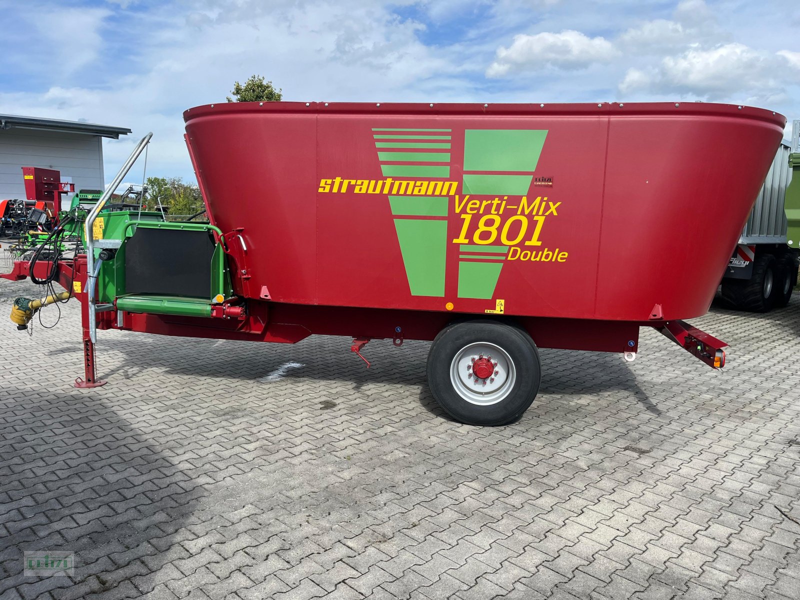 Futtermischwagen типа Strautmann Verti-Mix 1801, Neumaschine в Bruckmühl (Фотография 1)