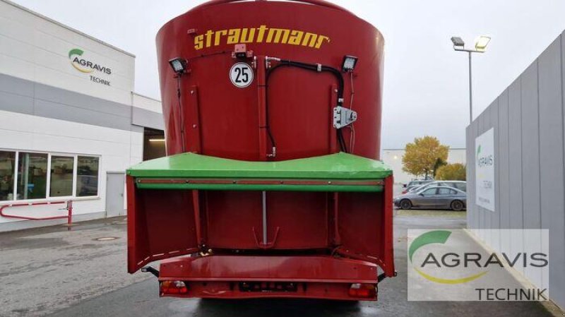 Futtermischwagen of the type Strautmann VERTI-MIX 2002 DOUBLE SF, Gebrauchtmaschine in Melle-Wellingholzhausen (Picture 4)